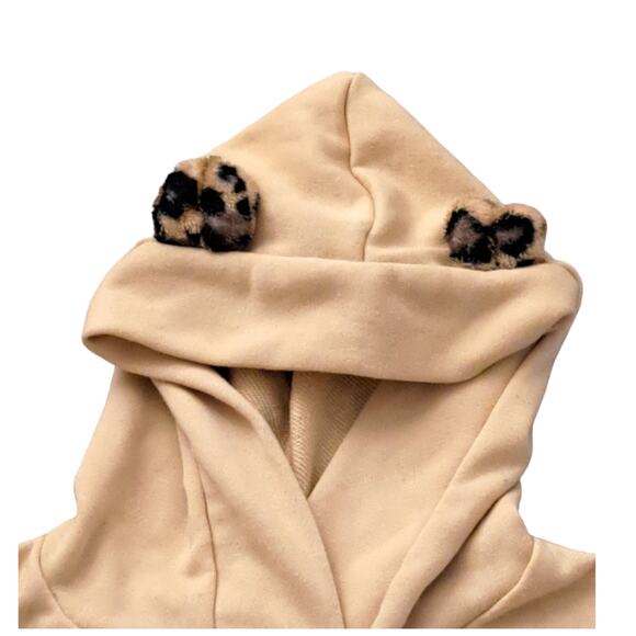 $2 For $5 Sale Kids Tan Faux Animal Print Mama's Bestie Hoodie Size 3T - Picture 2 of 7